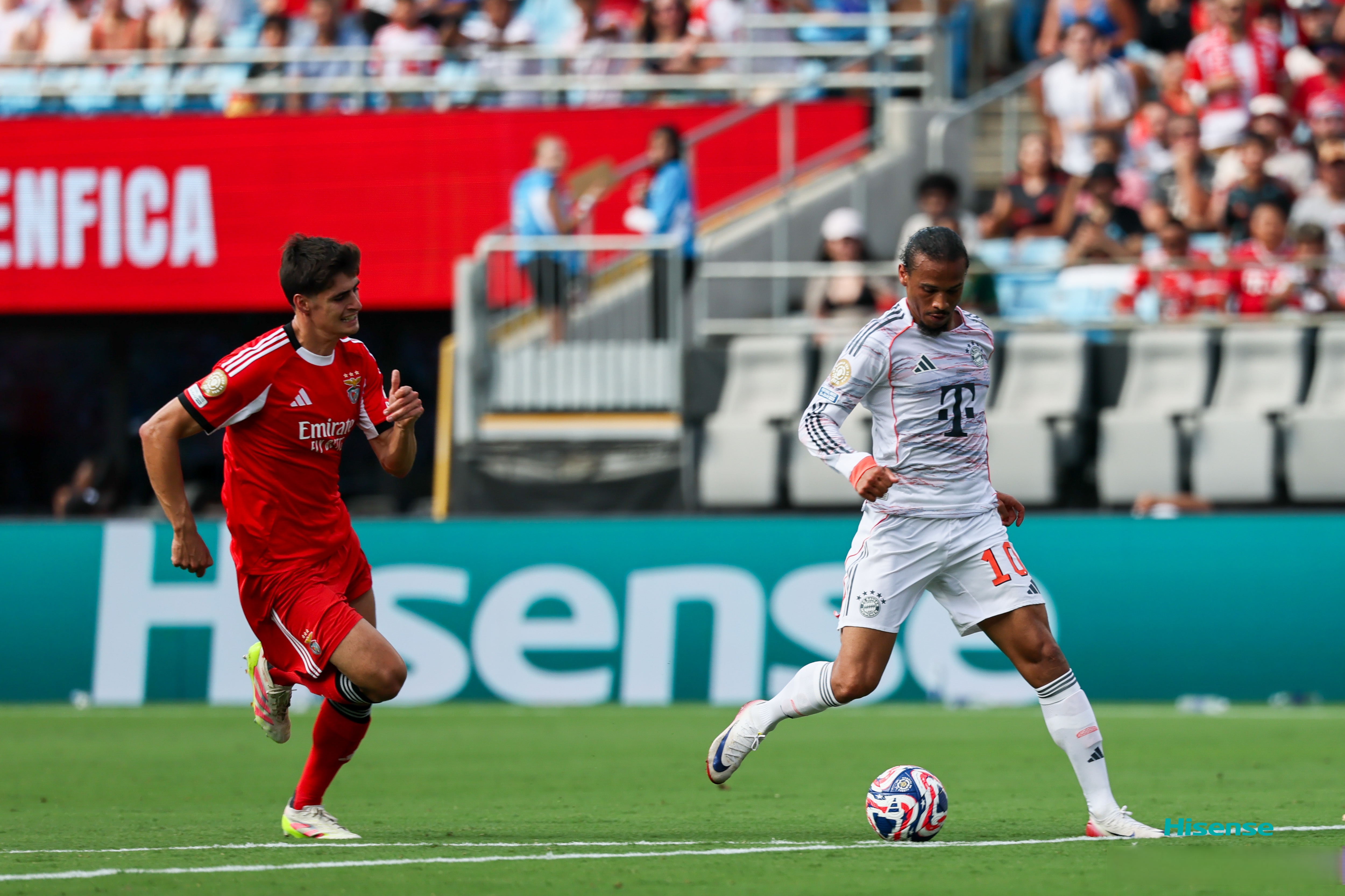 江南官网入口 -莱比锡迎荷甲关键赛；转会期刷新队史纪录；气氛紧张；轮换策略成焦点 