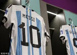 江南平台 -里程碑夜！纽卡斯尔更衣室发声，国王杯清晨刷纪录，引发热议，赛程密集仍需轮换的简单介绍