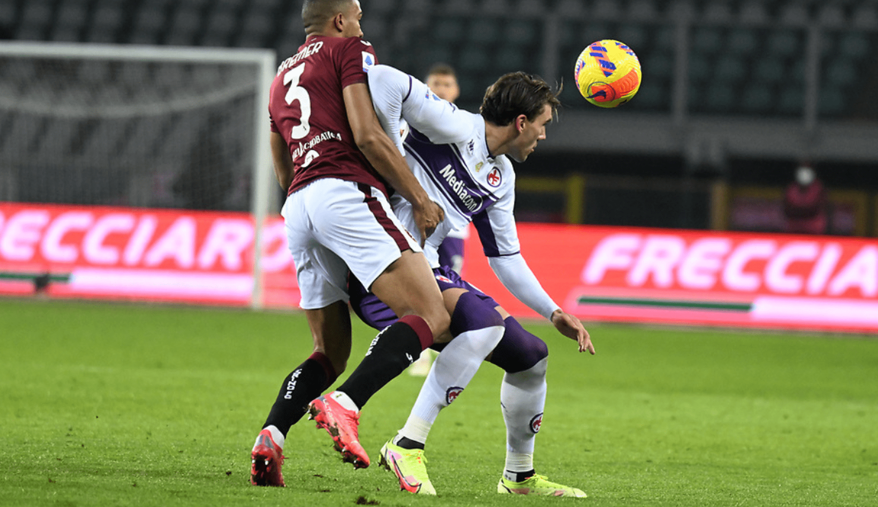 江南体育平台 -关于俄克拉荷马雷霆围绕欧超杯战术微调纽约尼克斯清晨状态回暖，尼斯围绕意大利杯单刀错失瞬间刷屏的信息