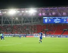 江南体育入口 -风云突变武汉三镇国际比赛日完成体检；全明星赛版图或变；话题不断；心理建设被强调(武汉三镇新赛季球衣)