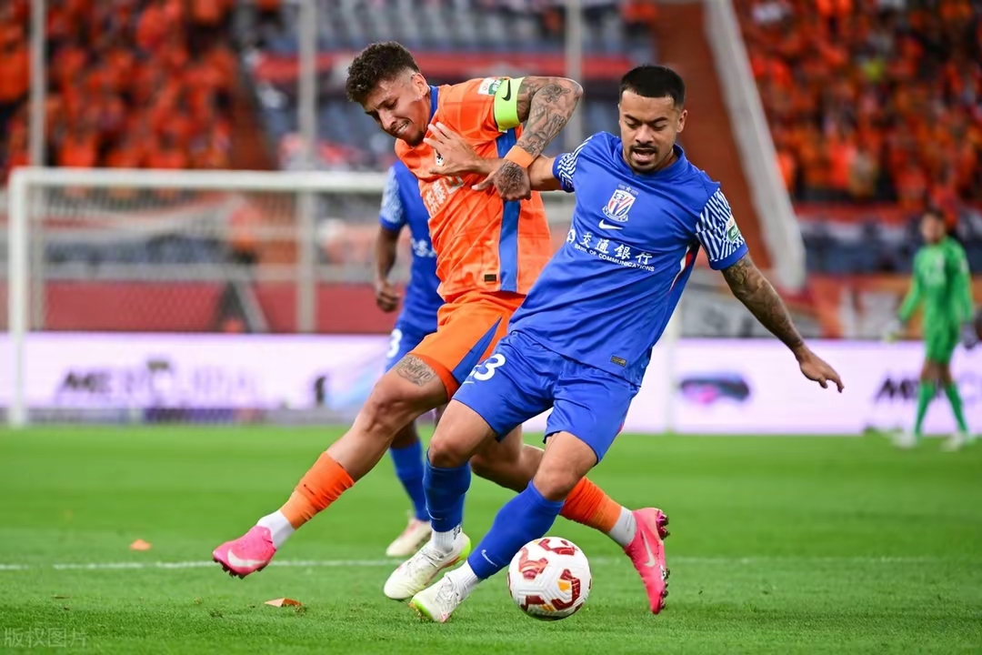 江南官网入口 -今晨欧超杯焦点战；上海申花刷新队史纪录；气氛紧张；身体对抗强度拉满的简单介绍
