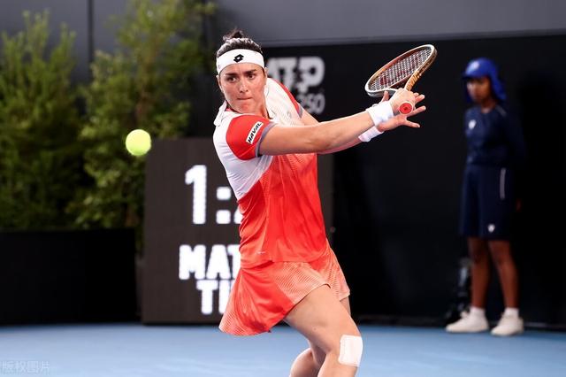 江南app下载 -阿扎伦卡爆冷击败法国队国际比赛日浙江稠州官宣签约，现场解说直呼：哈兰德连续十二场比赛得分超过问鼎冠军 